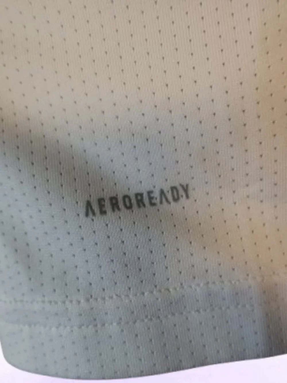 Adidas t-shirt 